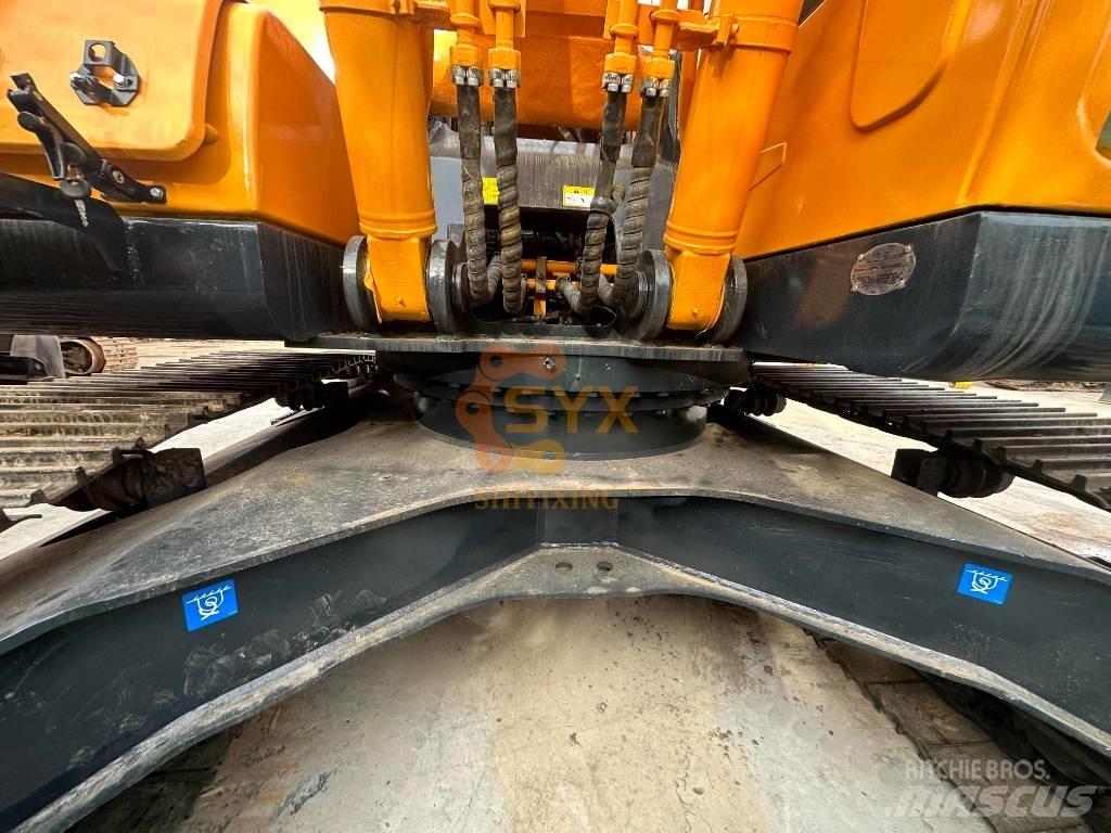 Hyundai R220 대형 굴삭기 29톤 이상