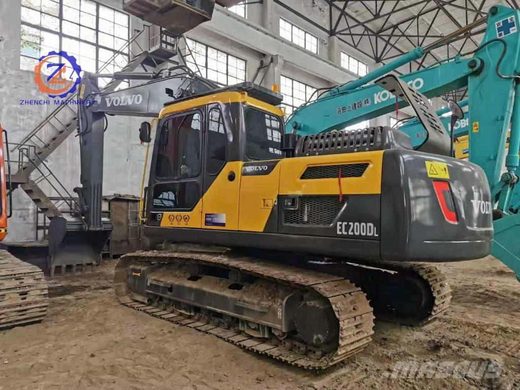 Volvo EC 200 D 대형 굴삭기 29톤 이상