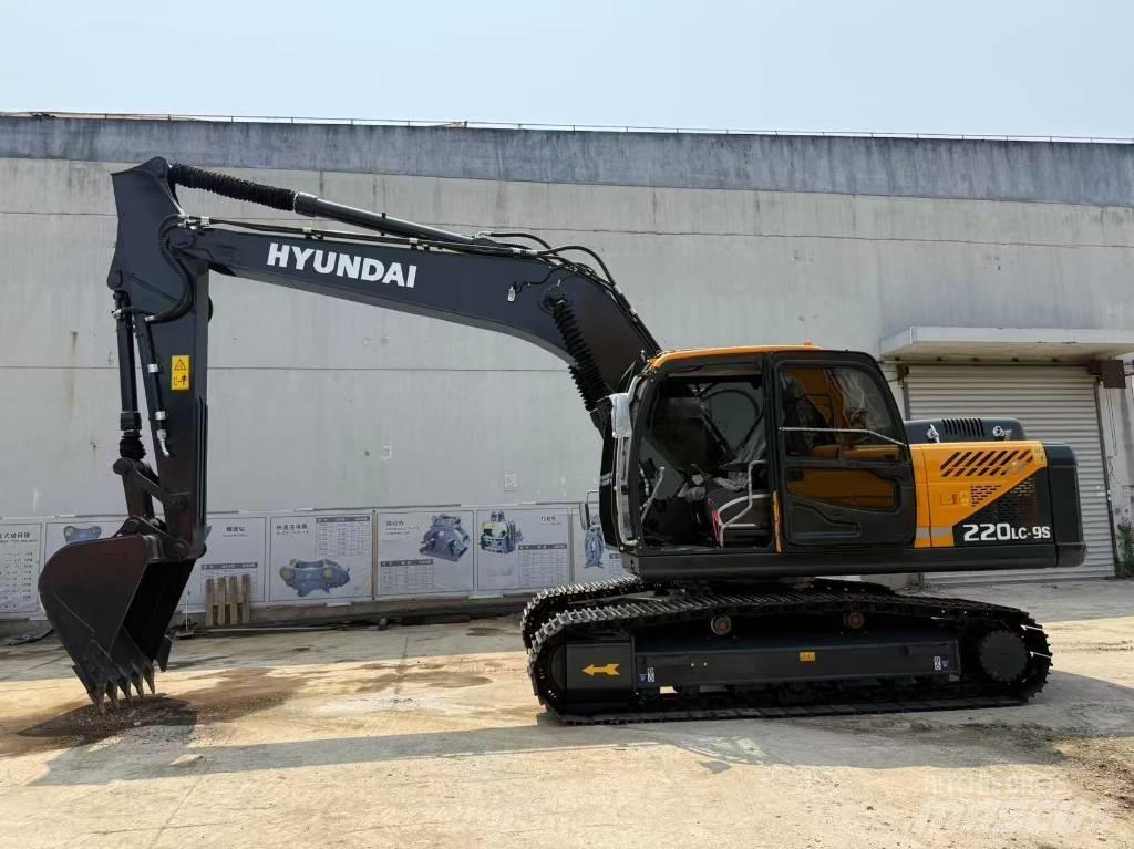 Hyundai R220LC-9S 중형굴삭기 7톤-28톤