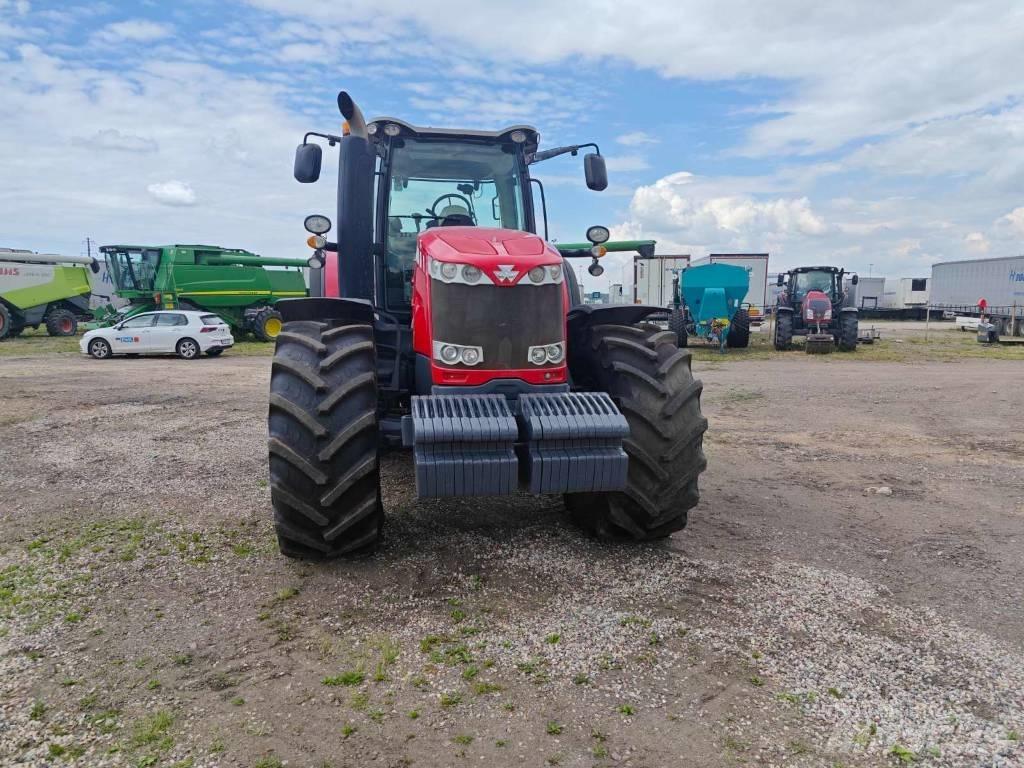 Massey Ferguson 8735 트랙터