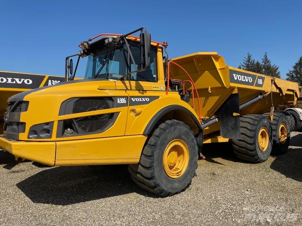 Volvo A30G 연결식 홀러