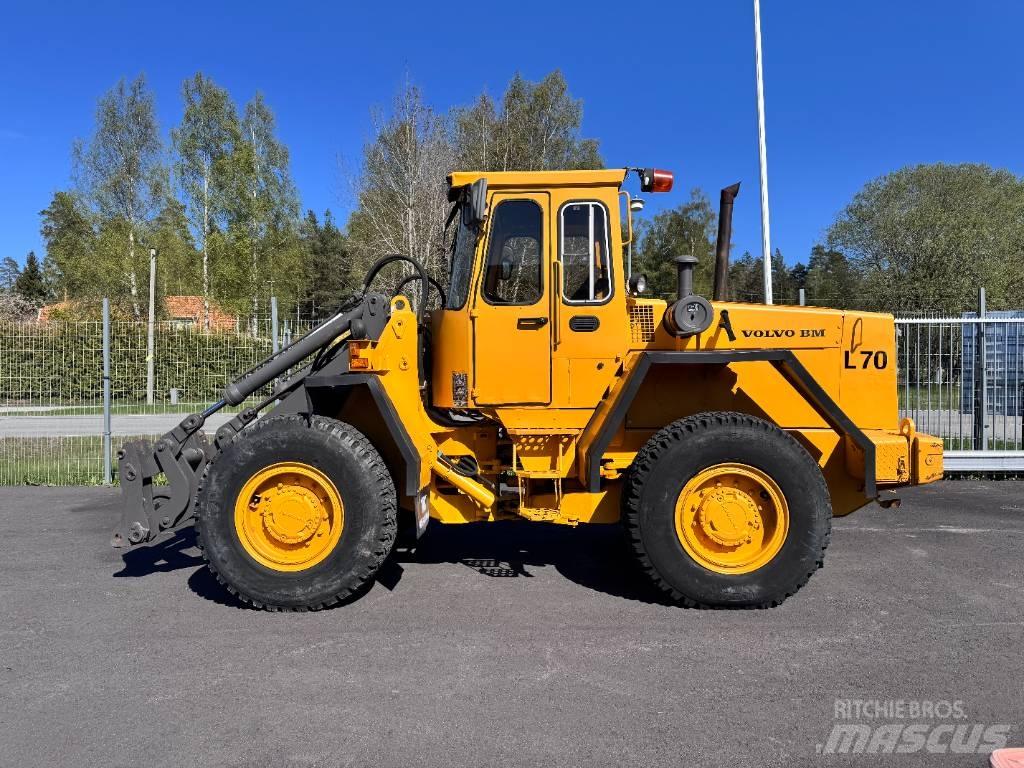 Volvo BM L 70  휠로우더