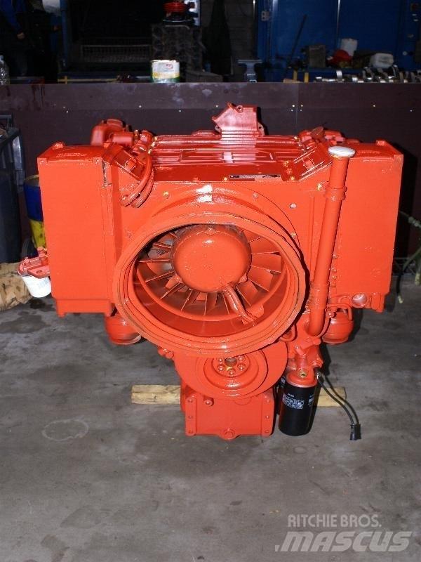 Deutz BF12L513 엔진