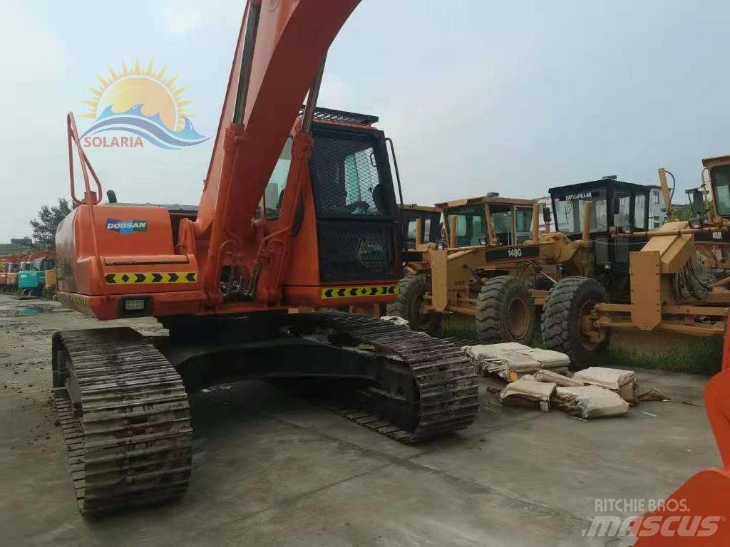 Doosan DH 220 LC-7 대형 굴삭기 29톤 이상