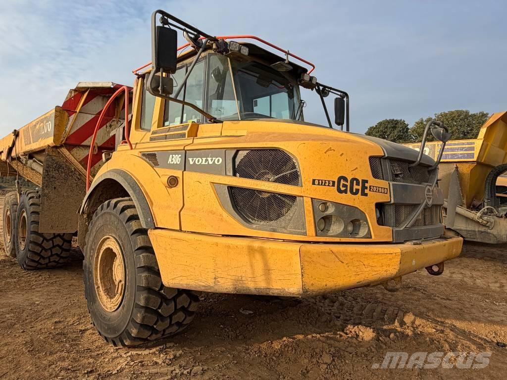Volvo A 30 G 연결식 홀러