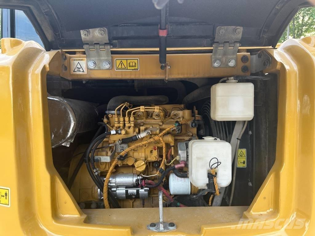 CAT 307E 대형 굴삭기 29톤 이상