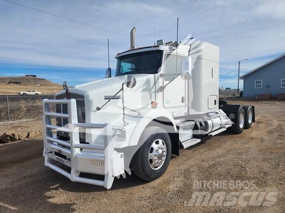 Kenworth T800 트랙터 유닛