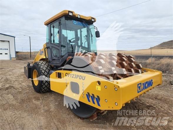 XCMG CV123PDU 싱글 드럼 롤러