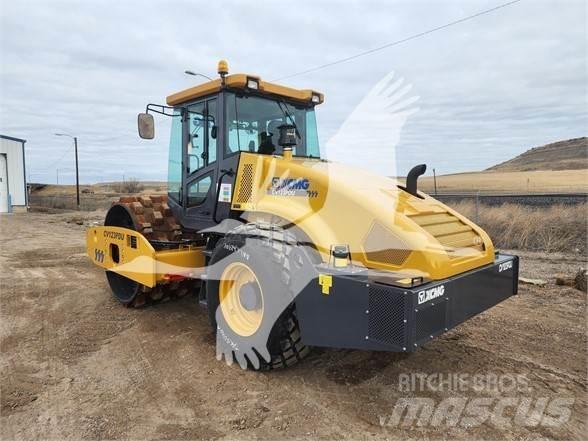 XCMG CV123PDU 싱글 드럼 롤러