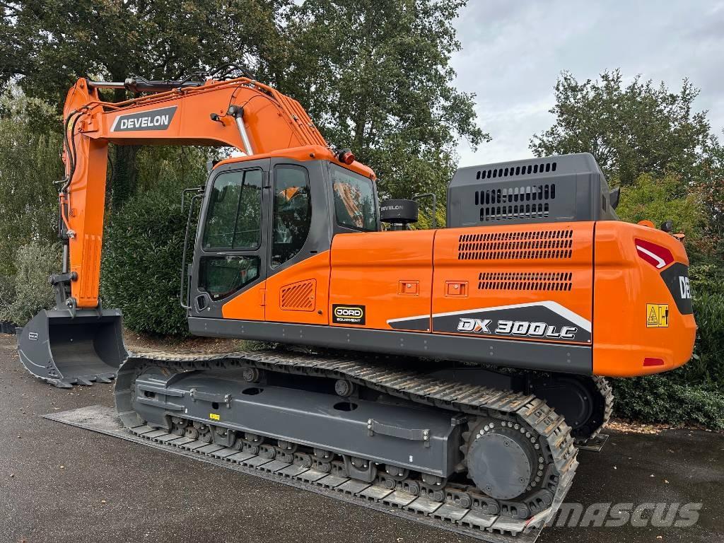 Develon DX 300 LC-7M 대형 굴삭기 29톤 이상