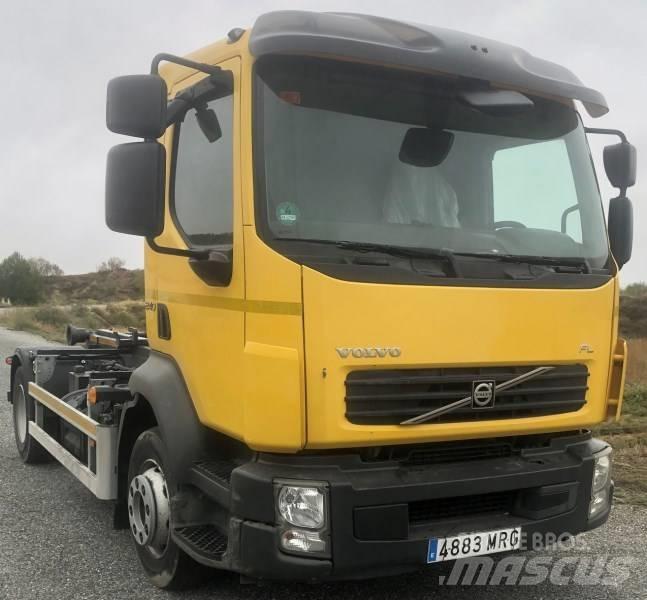 Volvo FL 240 스킵 로더 트럭