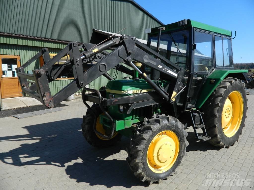 John Deere 2130 트랙터