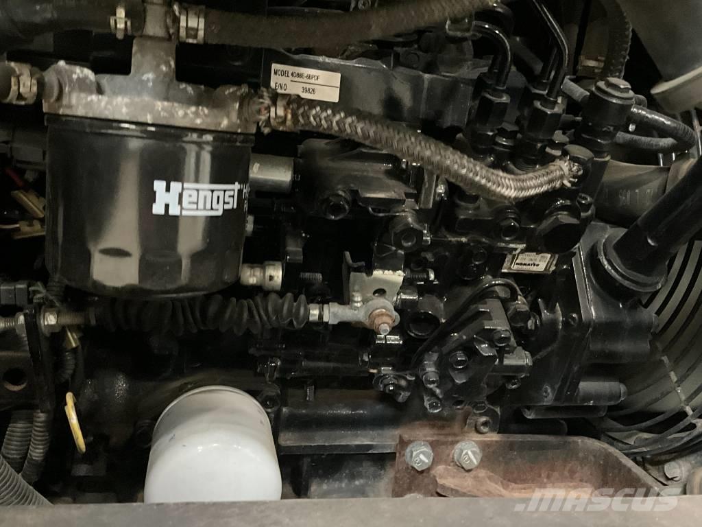 Komatsu PC 55 MR-3 소형 굴삭기 7톤 미만