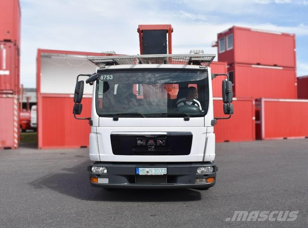 Ruthmann T 330 트럭 탑재 고소작업대