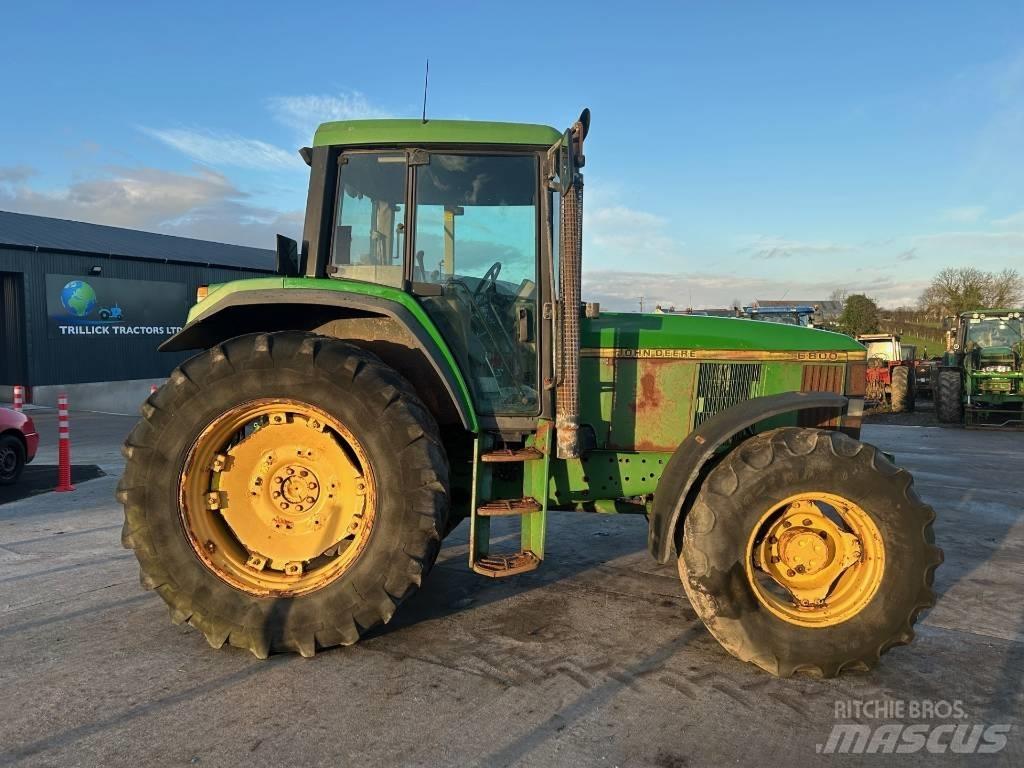 John Deere 6800 트랙터