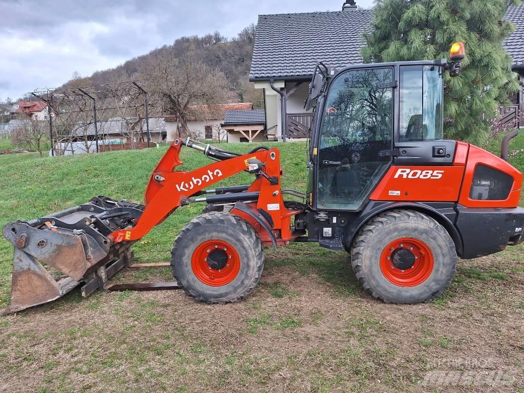 Kubota R 085  휠로우더