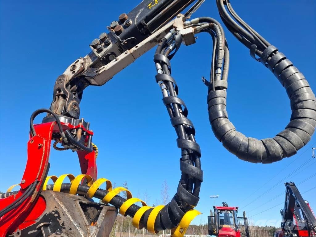 Komatsu 911 원목 하베스터