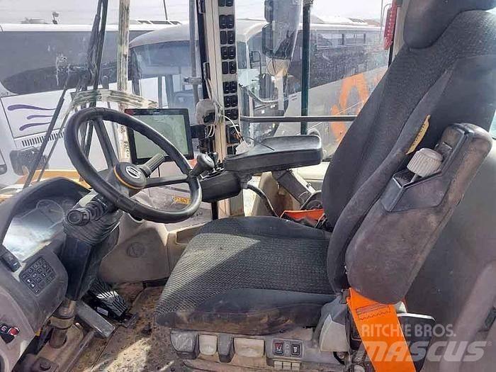 Volvo L150H 기타 승강장비