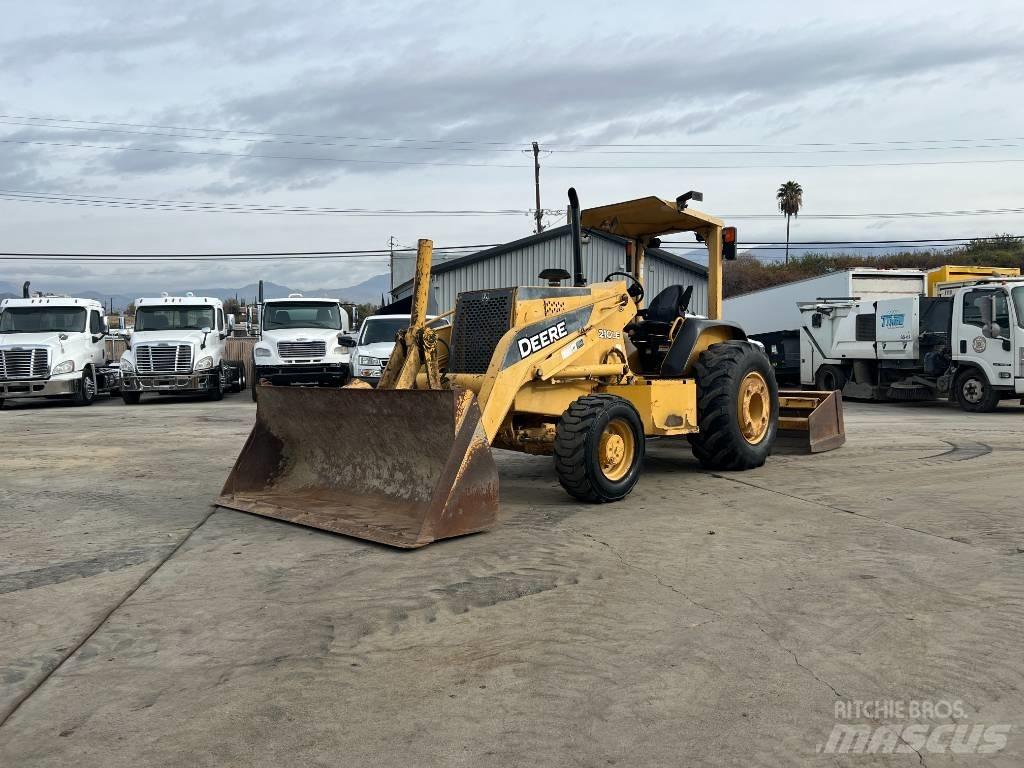 John Deere 210 LE 프론트 로더 및 굴착기