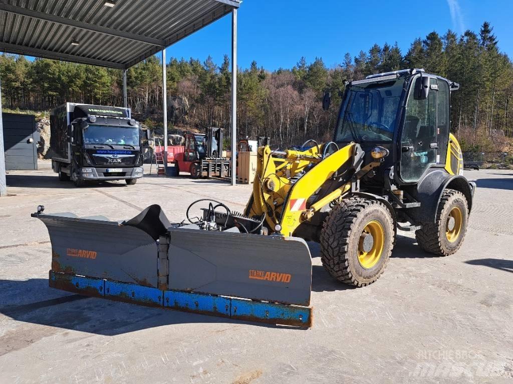 Komatsu WA 80 M  휠로우더