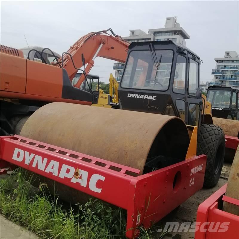 Dynapac 301 D 싱글 드럼 롤러