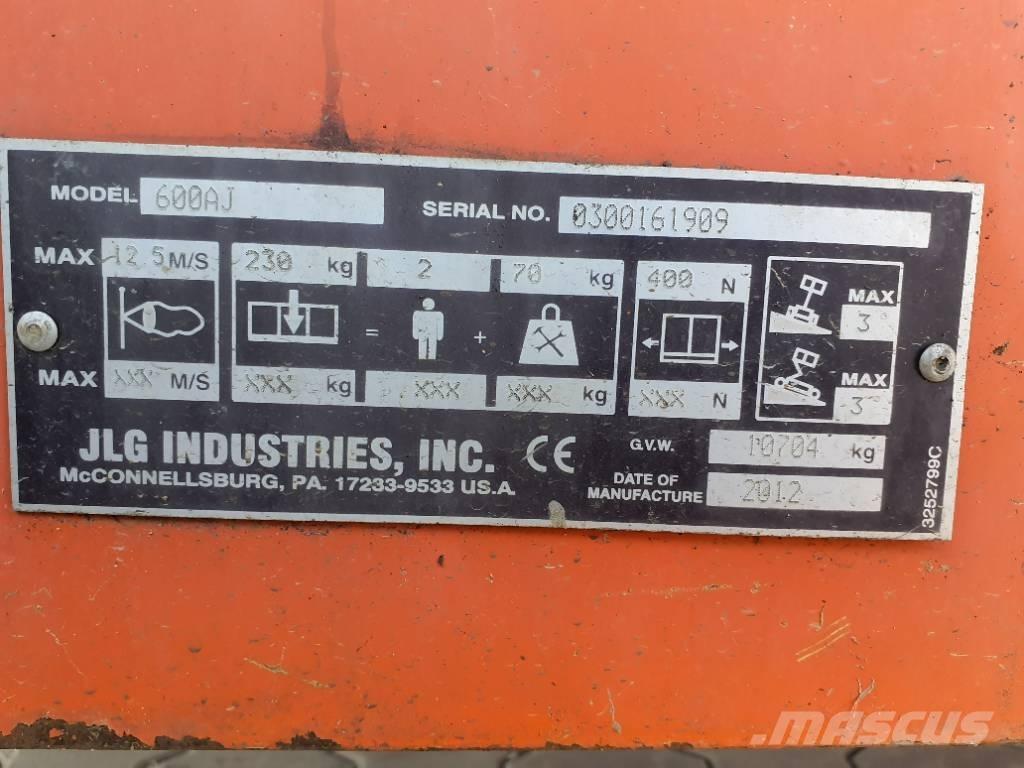 JLG 600AJ 관절형 전동이동 리프트