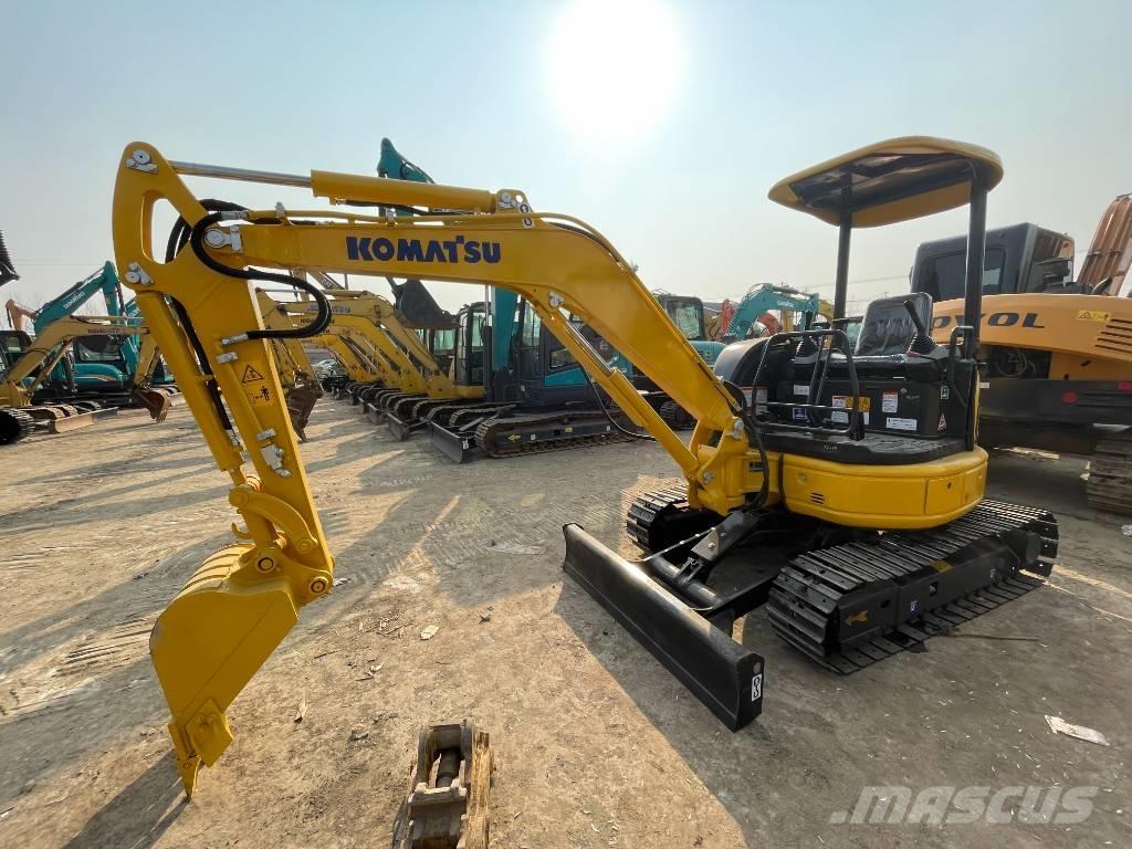 Komatsu PC35 소형 굴삭기 7톤 미만