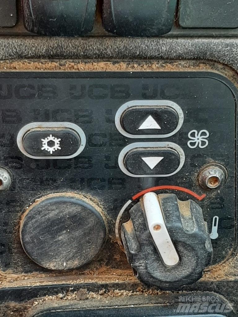 JCB 540-140 텔러 핸들러
