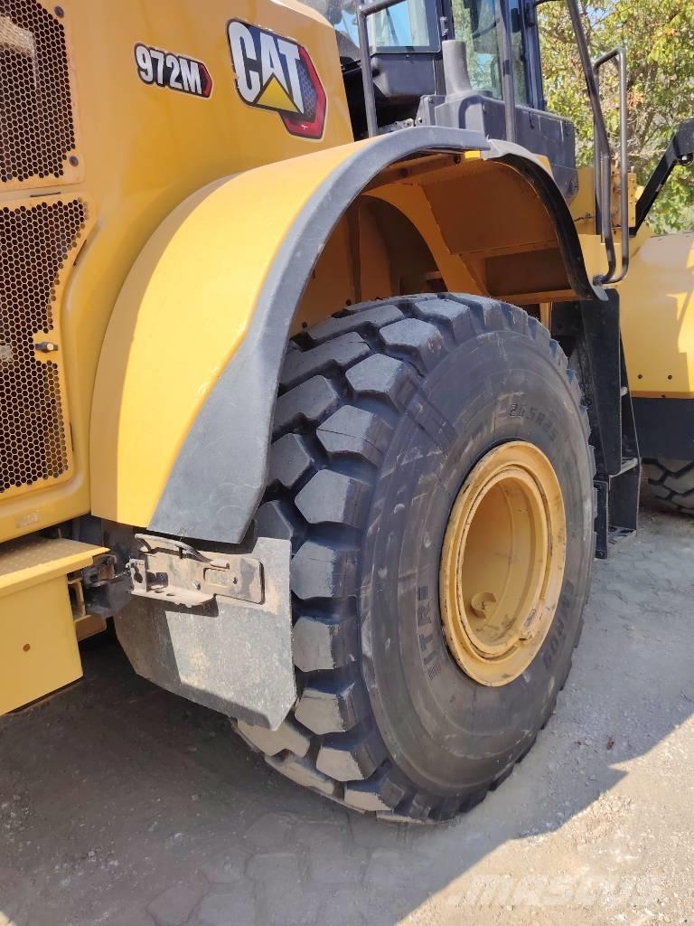 CAT 972 M NEW TYRES  휠로우더