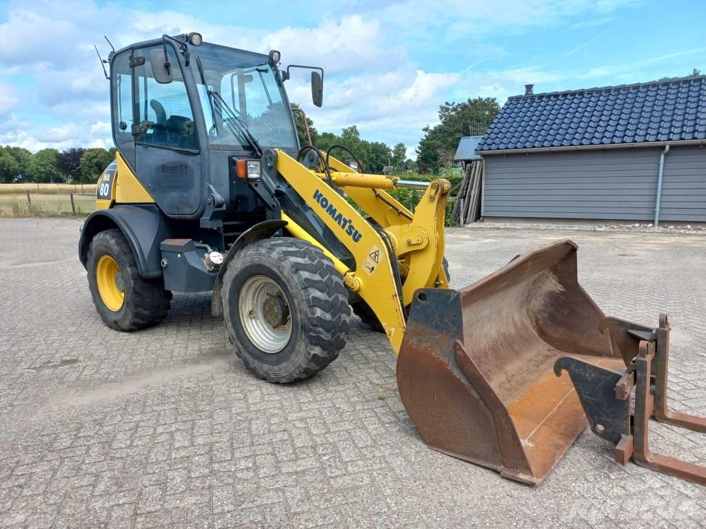 Komatsu WA 80-6  휠로우더
