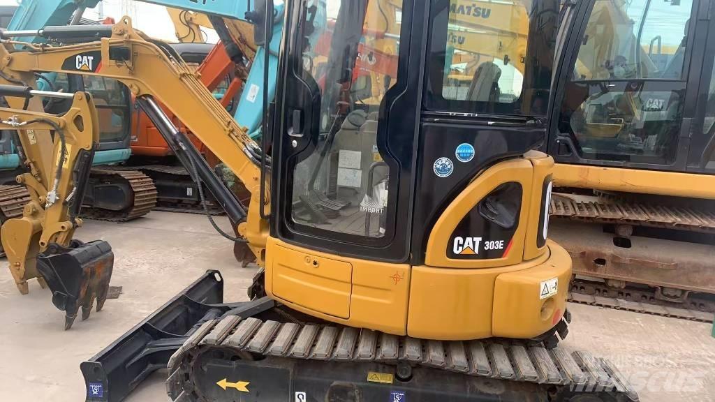 CAT 303 대형 굴삭기 29톤 이상