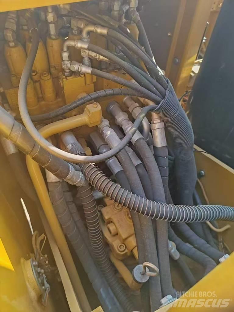 CAT 312 GC 대형 굴삭기 29톤 이상