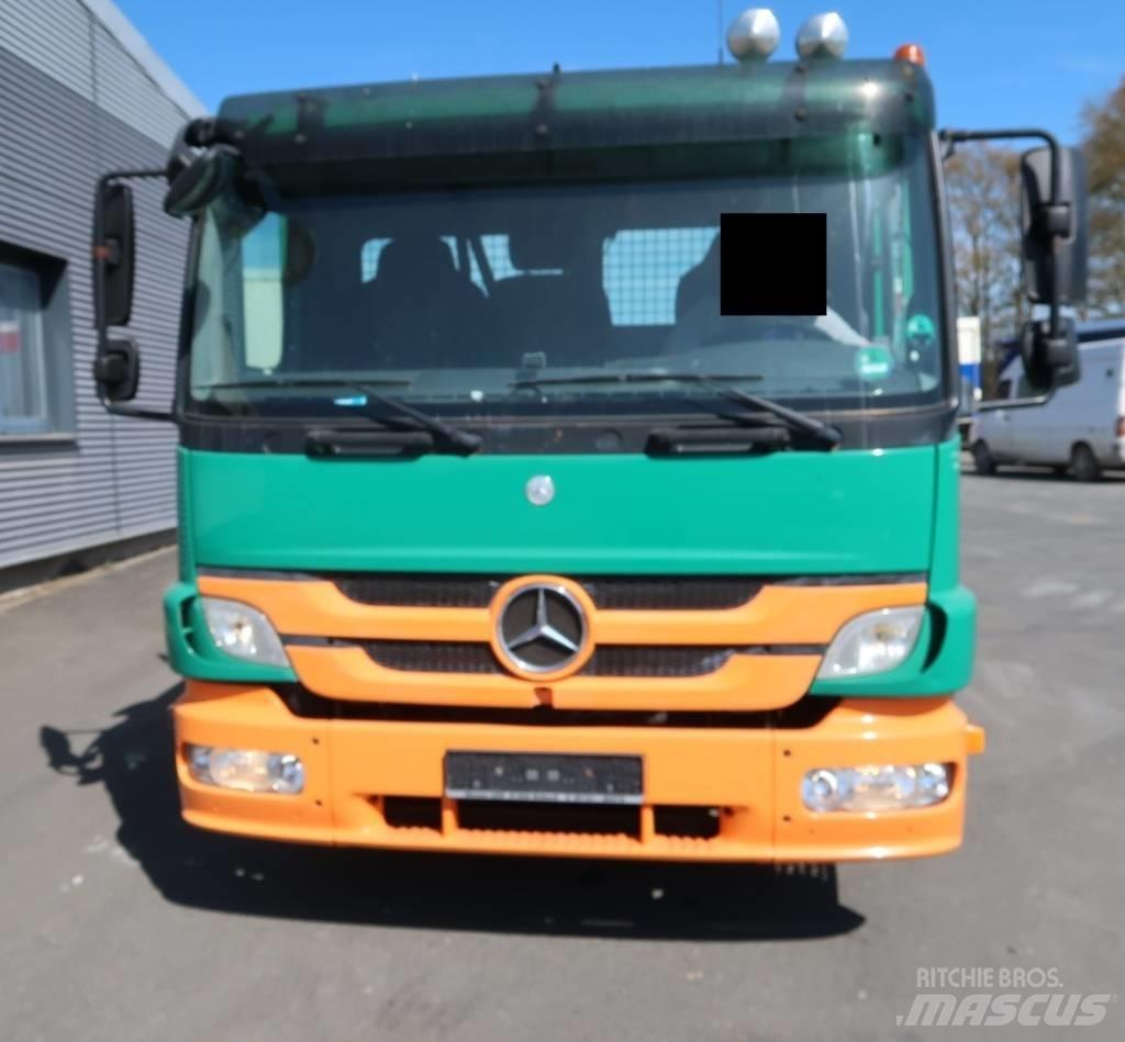 Mercedes-Benz 822 L 픽업/드롭사이드