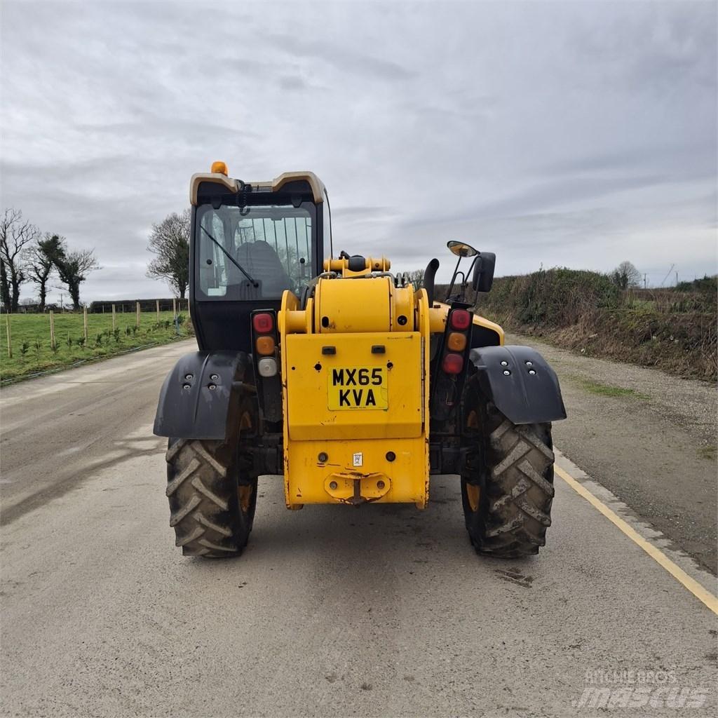 JCB 535-125 Hiviz 텔러 핸들러