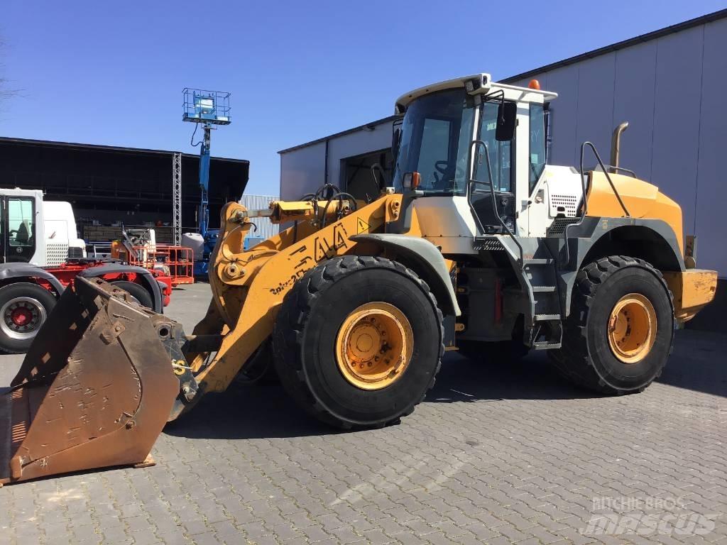 Liebherr L 544  휠로우더