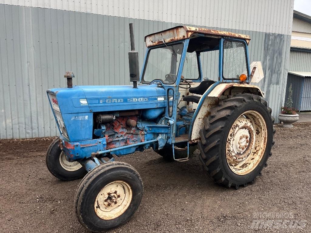 Ford 5000 Y 트랙터