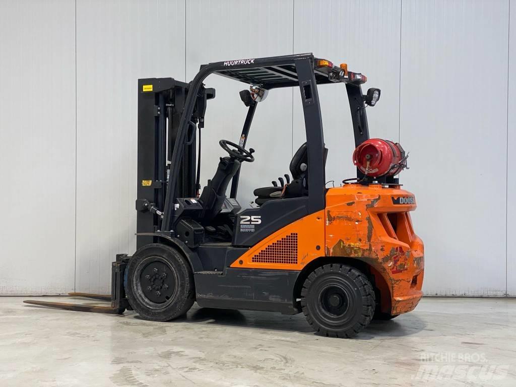 Doosan G25N-7 LPG 지게차
