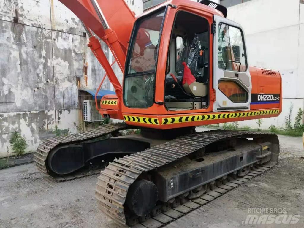 Doosan DH 220 LC-7 대형 굴삭기 29톤 이상