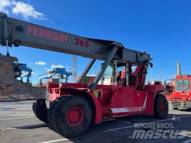 CVS Ferrari F365.5 리치 스태커
