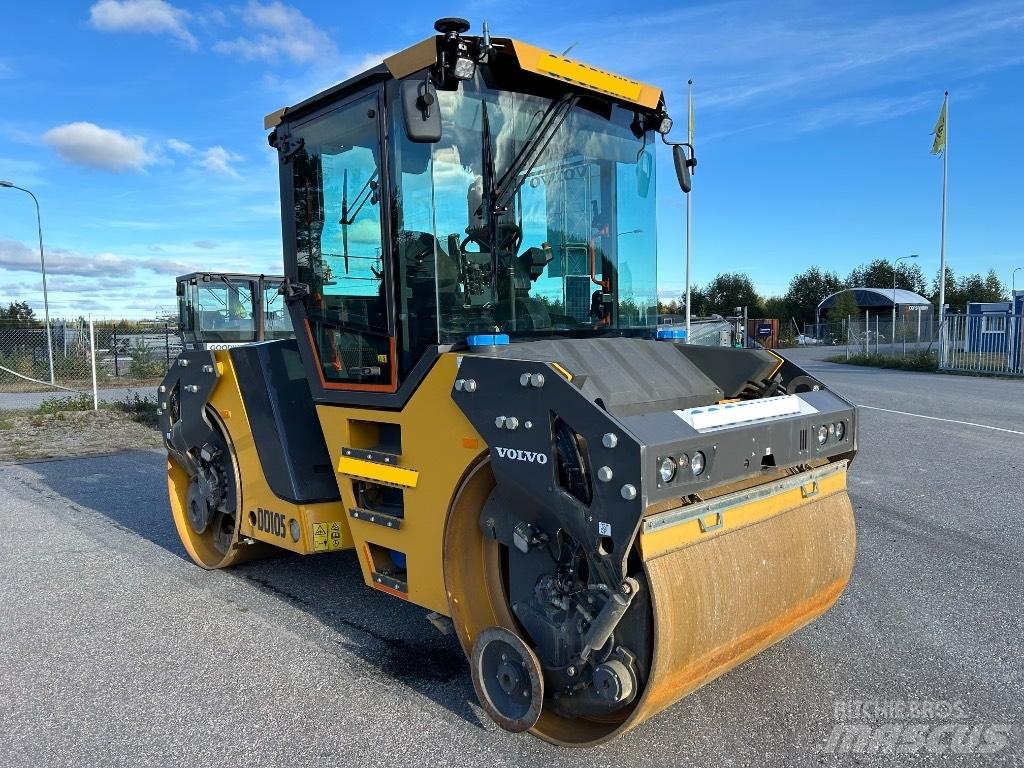 Volvo DD 105 트윈 드럼 롤러