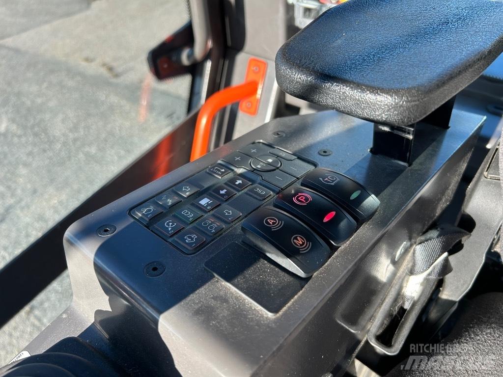 Volvo DD 105 트윈 드럼 롤러
