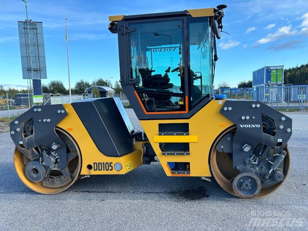 Volvo DD 105 트윈 드럼 롤러