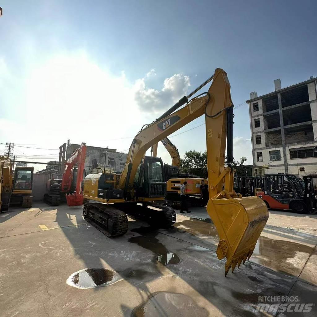 CAT 312 D 대형 굴삭기 29톤 이상