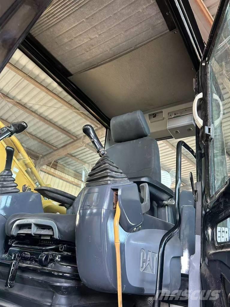 CAT 329 D 대형 굴삭기 29톤 이상