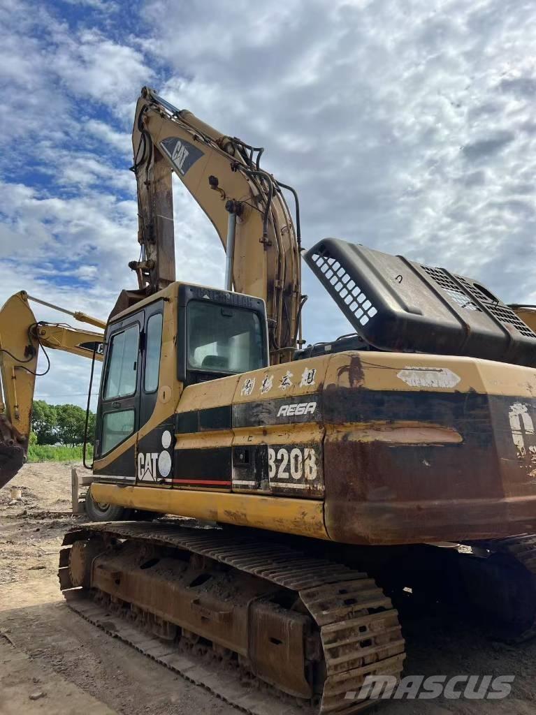 CAT 320 B 대형 굴삭기 29톤 이상