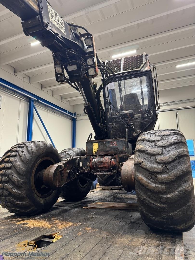 Valmet 911 원목 하베스터