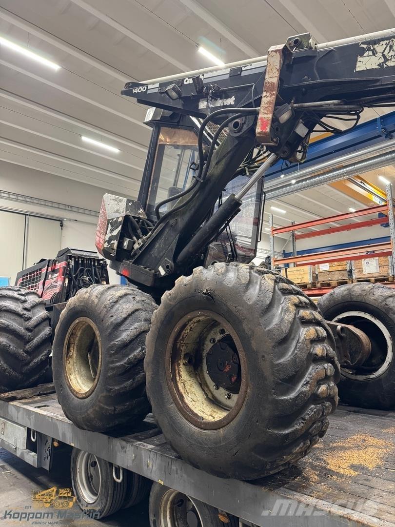 Valmet 911 원목 하베스터