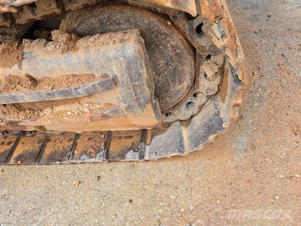 Hyundai Robex 300 LC 대형 굴삭기 29톤 이상