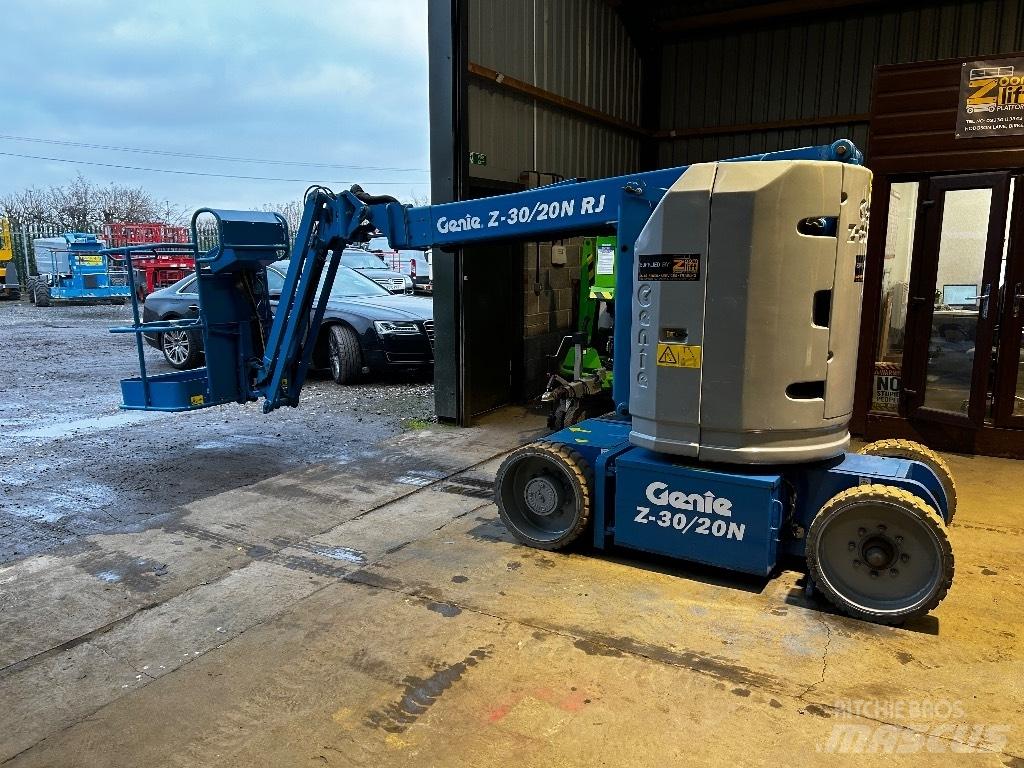 Genie Z 30/20 N RJ 관절형 전동이동 리프트