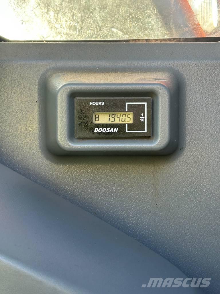 Doosan DX235LCR-7 대형 굴삭기 29톤 이상